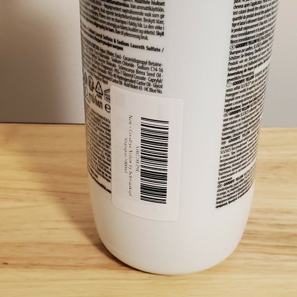 Schwarzkopf Good Bye Yellow PH 4.5 Neutralizing Wash Size: 33.8 fl oz - Picture 2 of 3